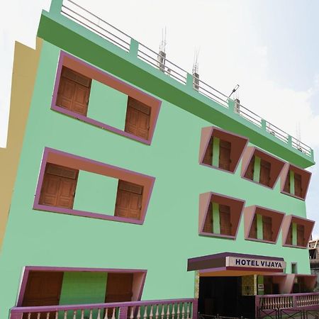 SPOT ON 74944 Hotel Vijaya Cuttack Bagian luar foto